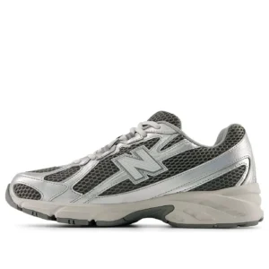 740 ‘Grey Metallic Silver’