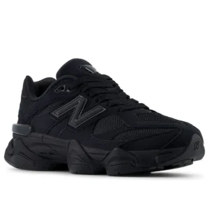 9060 ‘Triple Black’