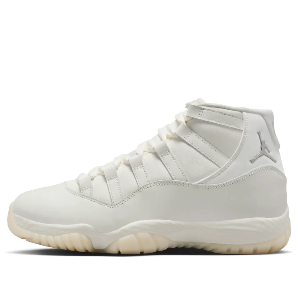 Air Jordan 11 Retro 'Pearl'