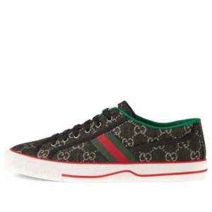 Tennis 1977 ‘Black Ivory’