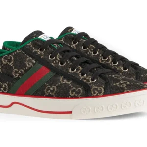 Tennis 1977 ‘Black Ivory’