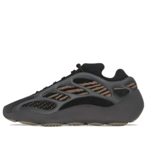 Yeezy 700 V3 ‘Clay Brown’