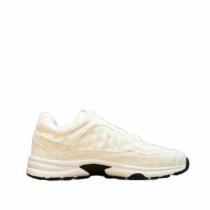Low-Top Sneaker ‘All White Suede’