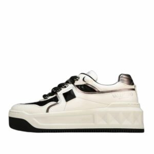 One Stud XL ‘White Black Silver’